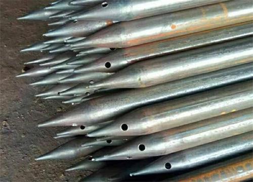 科尔沁右翼前隧道钢花管现货